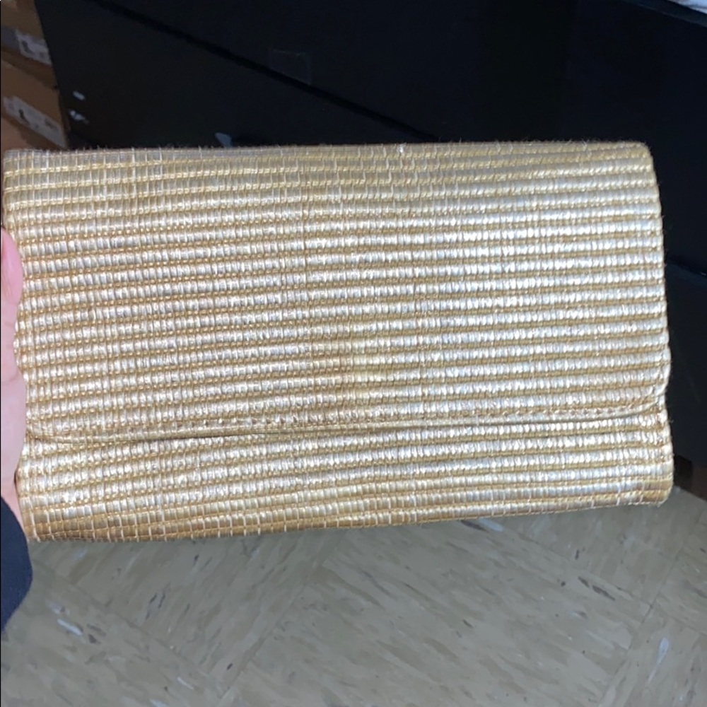 Envelope clutch